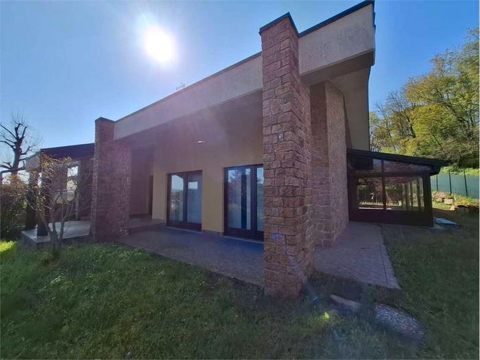Casa con 6 locali in vendita in Via Beati xx, Castelletto Sopra Ticino