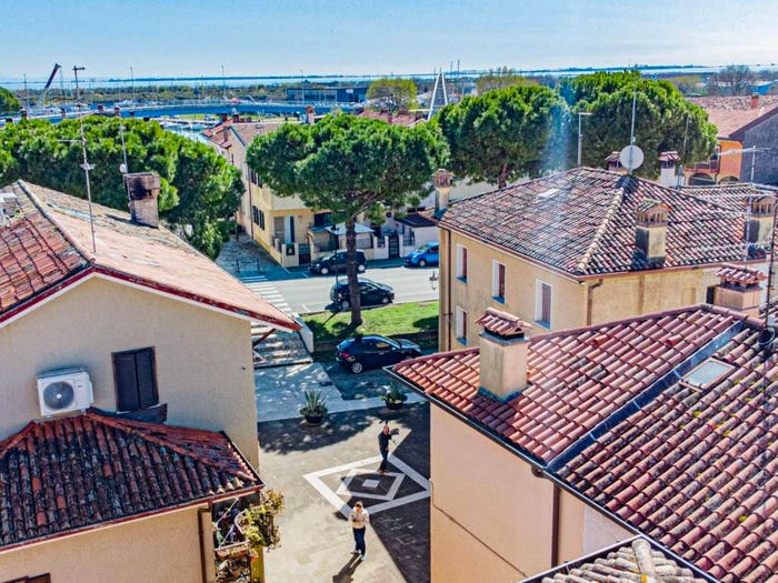 Casa con 6 locali in vendita in Marano Lagunare