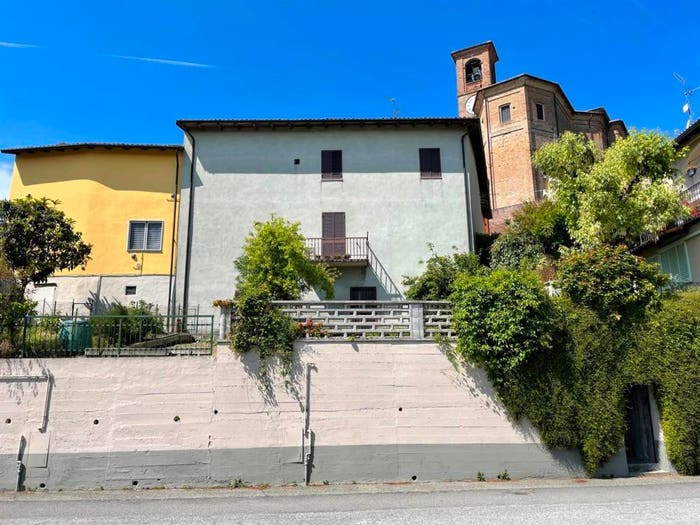 Casa con 6 locali in vendita in VIA ROMA, Treville