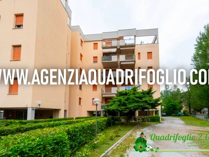 Appartamento trilocale in vendita in Viale Ludovico Ariosto, Lido Adriano Lido di Dante, Ravenna