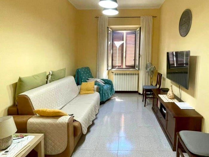 Appartamento con 5 locali in vendita in Via Bettino Ricasoli, Centro, Fondi