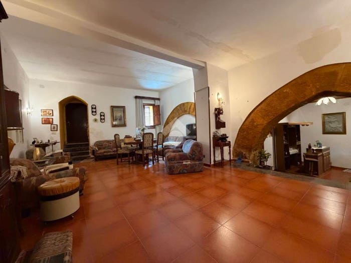 Appartamento trilocale in vendita in Salita Purgatorio, Centro Storico, Agrigento