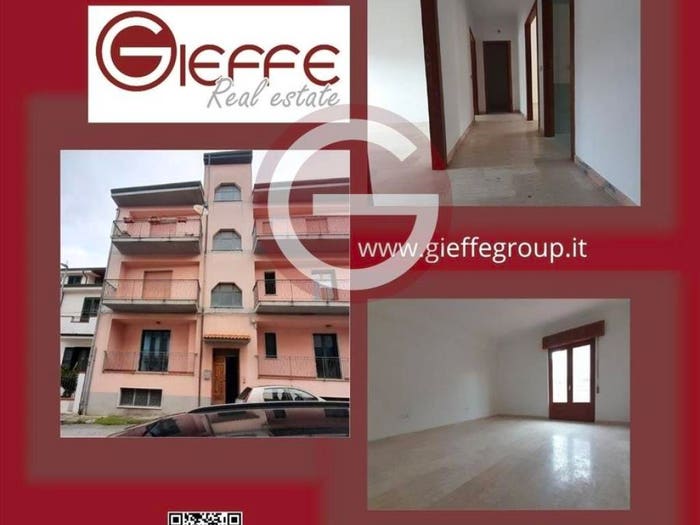 Appartamento con 5 locali in vendita in Cittanova
