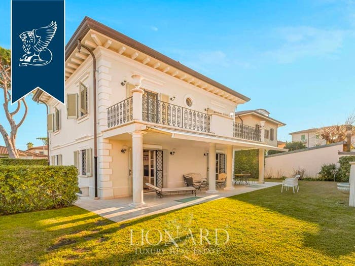 Casa con 6 locali in vendita in Centro, Forte dei Marmi