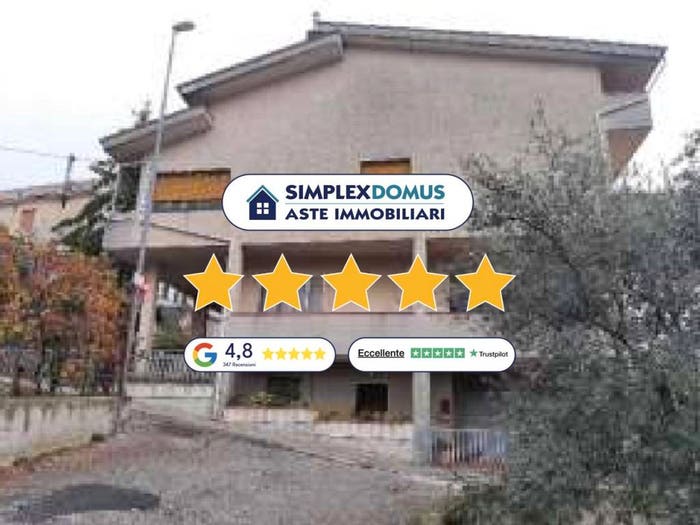 Appartamento con 6 locali in vendita in Traversa I Via Vincenzo Marone, Monte San Giacomo
