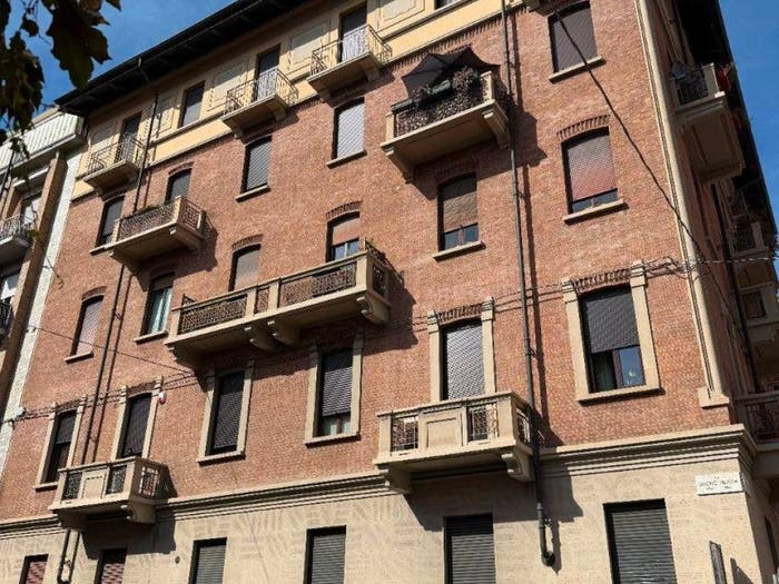 Appartamento con 6 locali in vendita in Via Goffredo Casalis, San Donato, Torino