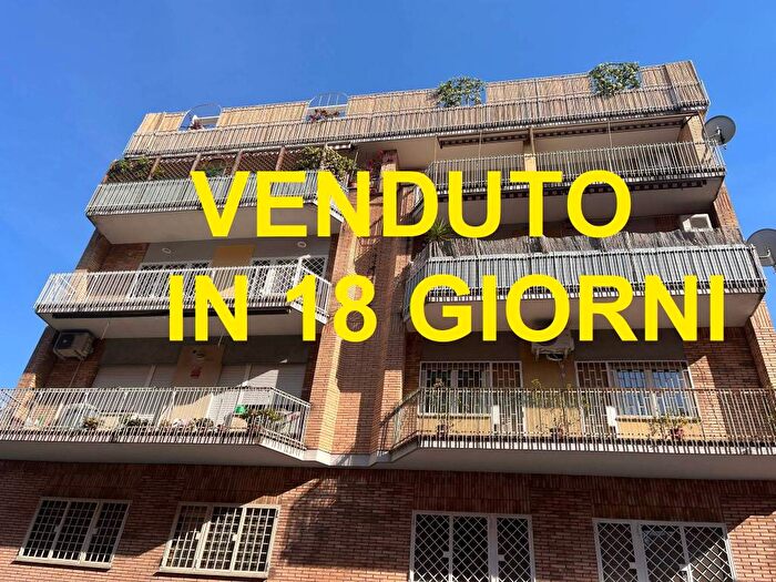 Appartamento bilocale in vendita in Via Giovanni Angelini, Portuense, Roma