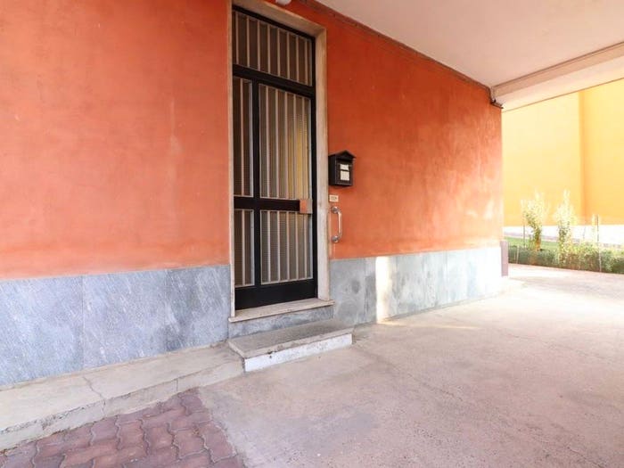 Casa quadrilocale in vendita in Via Marconi, Roncello