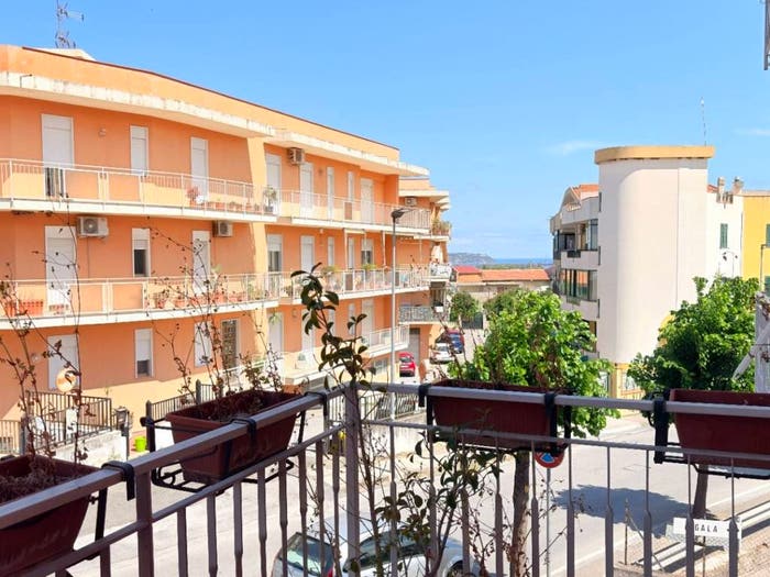 Appartamento con 6 locali in vendita in Corso Aldo Moro, Olivarella, San Filippo del Mela