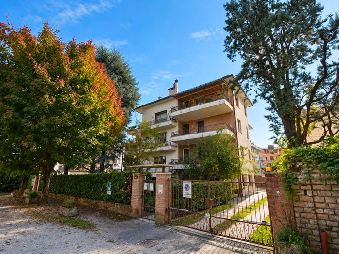Casa con 6 locali in vendita in Via Niccolò Tommaseo, San Bortolo, Vicenza
