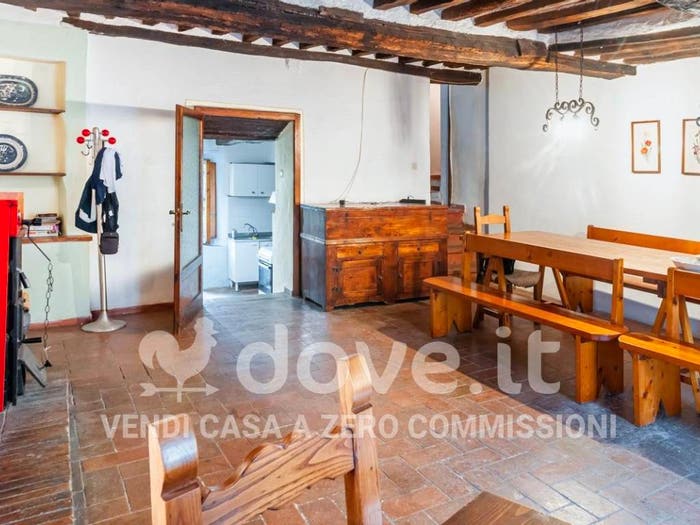 Appartamento quadrilocale in vendita in via Gaeta, Casale Di Pari, Civitella Paganico