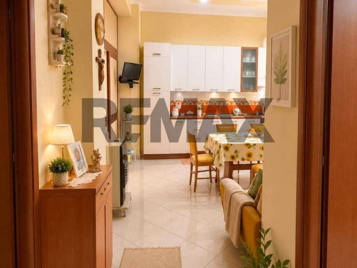 Appartamento quadrilocale in vendita in VIA CESARE BATTISTI, Acquedolci