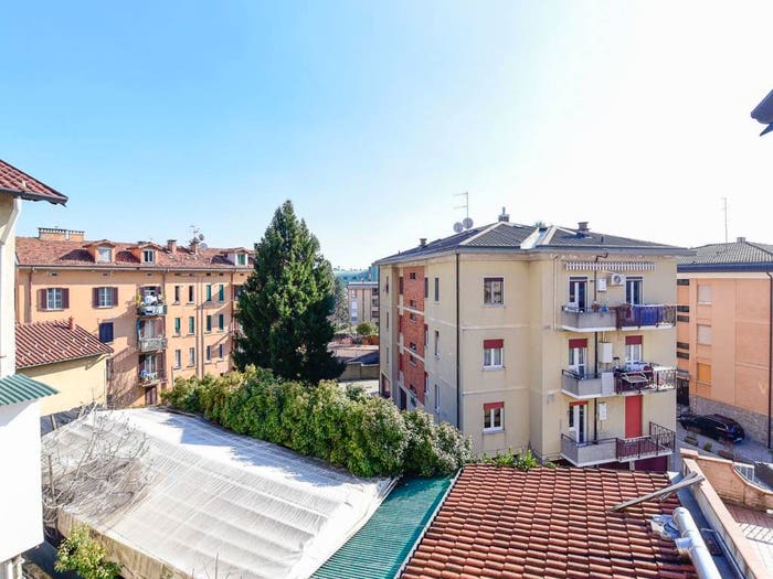 Appartamento trilocale in vendita in Via Varesina, Camerlata Rebbio, Como