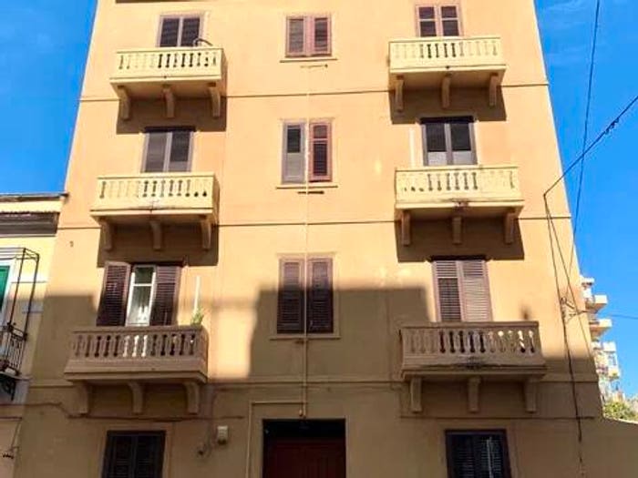 Appartamento quadrilocale in vendita in Via Ciullo D'Alcamo, Fiera, Palermo