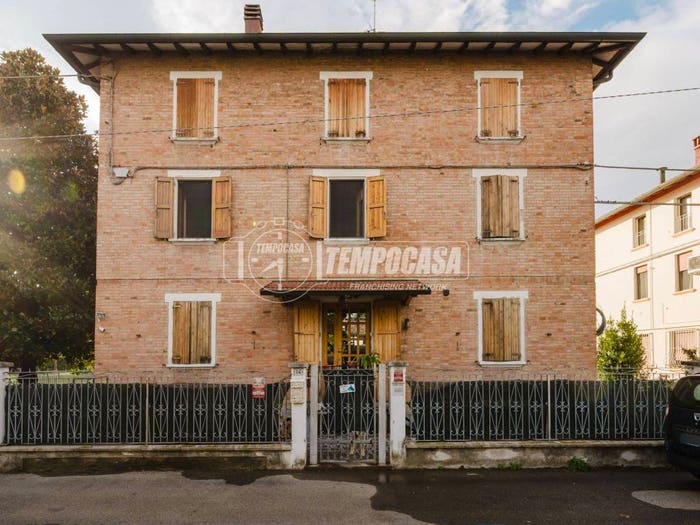 Casa con 6 locali in vendita in Via agramsci, Centro, San Cesario sul Panaro