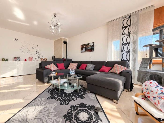 Appartamento trilocale in vendita in Via Santo Stefano, Buia, Buja