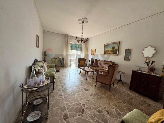 Appartamento con 6 locali in vendita in Corigliano Calabro, CoriglianoRossano