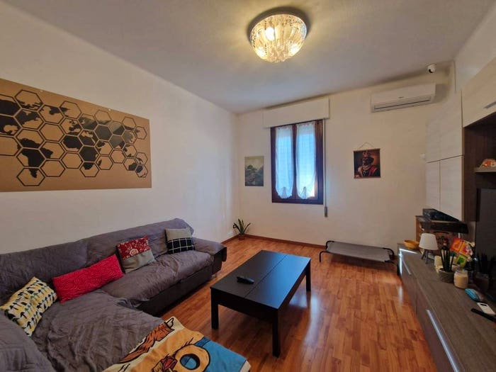 Appartamento quadrilocale in vendita in Via Ottaviano Mascherino, Bolognina, Bologna