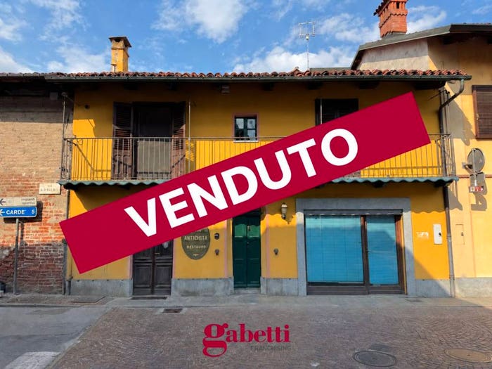 Casa con 5 locali in vendita in Via Balbis, Centro, Moretta