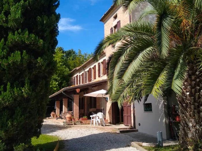 Casa con 6 locali in vendita in Morro d'Alba
