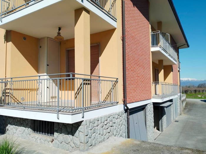 Appartamento trilocale in vendita in Via Cardè, Barge