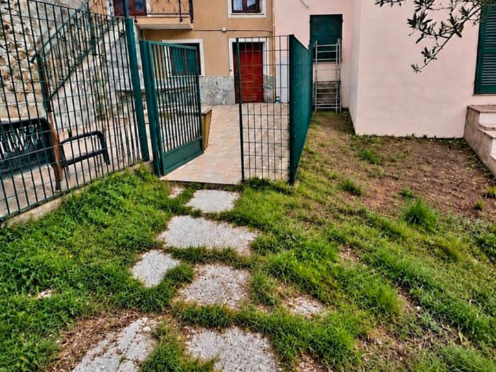 Casa con 6 locali in vendita in Via Superiore Premanico, San Desiderio, Genova