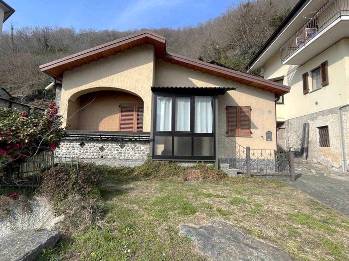 Casa quadrilocale in vendita in Via Pedemontana, Centro, Traona