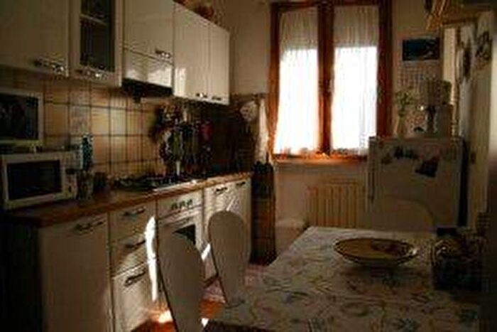 Appartamento con 5 locali in vendita in Terminetto Migliarina, Viareggio