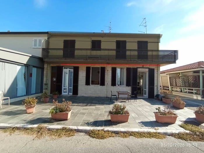 Appartamento trilocale in vendita in traversa a mare, Lungomare, Viareggio
