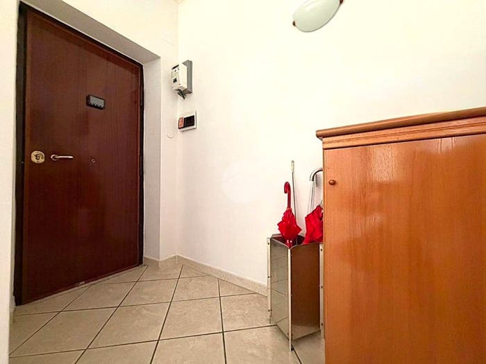 Appartamento trilocale in vendita in Via giacinto de sivo, Fuorigrotta, Napoli
