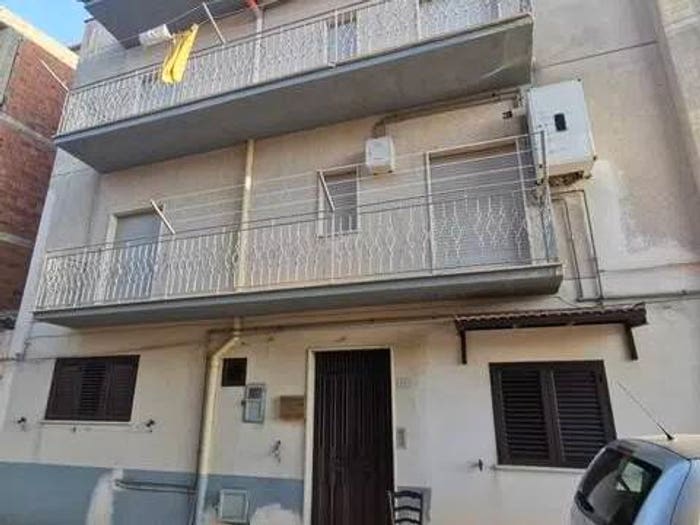Casa trilocale in vendita in Via Pastorella, Cianciana