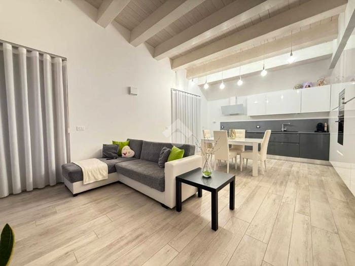 Appartamento bilocale in vendita in Viale Giuseppe Mazzini, Folignano