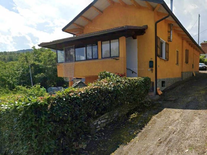 Casa trilocale in vendita in Via Monte Grande, Canova, Ventasso