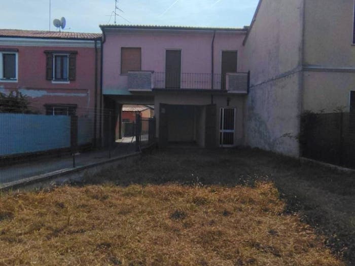 Casa quadrilocale in vendita in Ombriano Sabbioni San Carlo, Crema