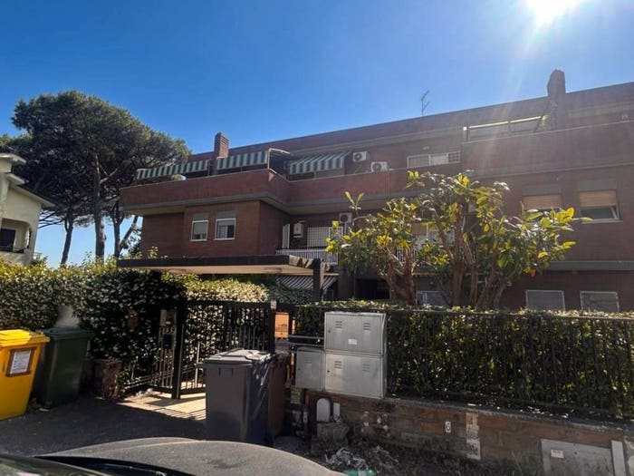 Appartamento trilocale in vendita in Viale delle Pratoline, Villaggio Giornalisti Poggio, Anzio