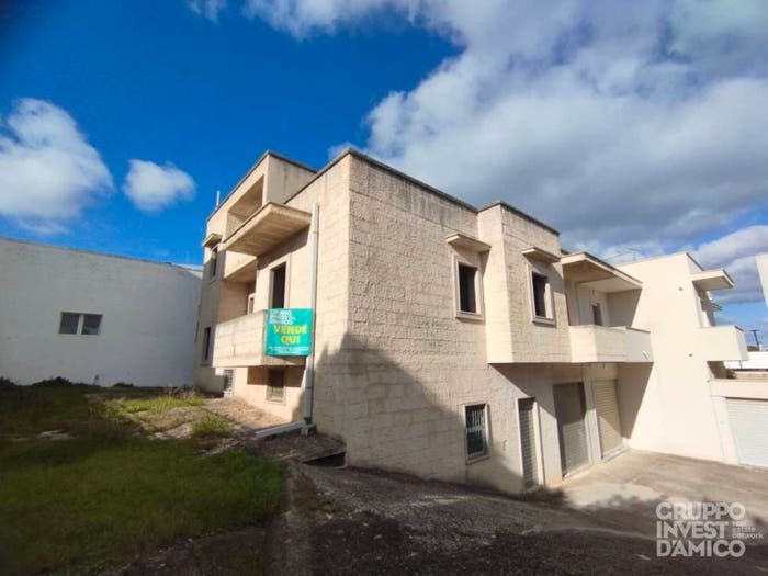 Casa con 6 locali in vendita in Via Giovanni XXIII, Casalini, Cisternino