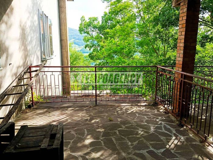 Appartamento trilocale in vendita in Via G III Montecuccoli, Centro, Polinago