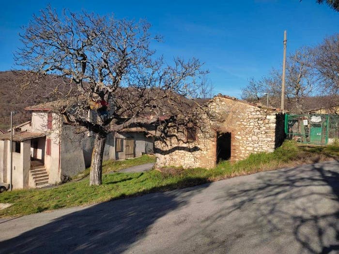 Casa monolocale in vendita in Sant'Eraclio Case Vecchie, Foligno