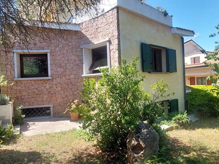 Casa con 6 locali in vendita in Serra Secca, Sassari