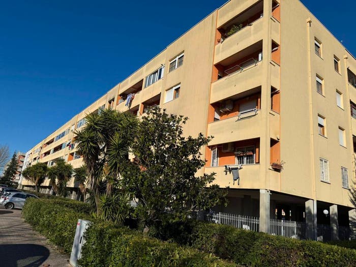 Appartamento trilocale in vendita in Via Lione, Inghilterra Zona, Aprilia