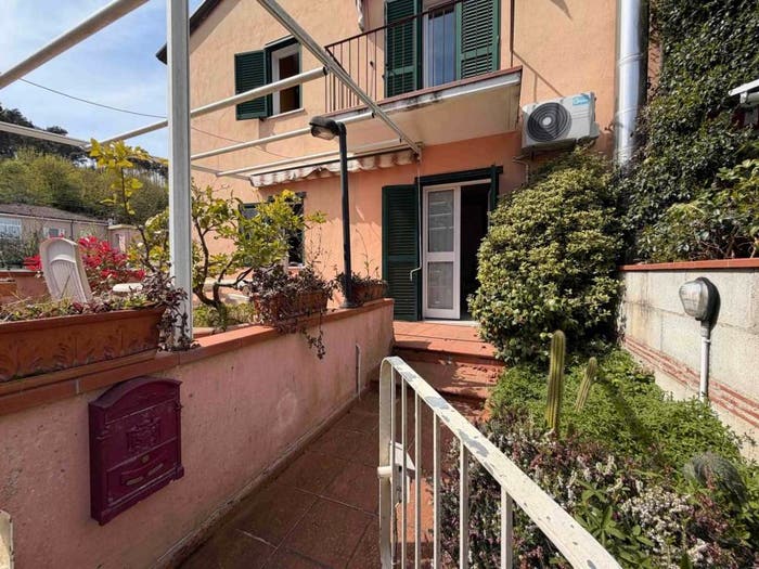 Casa con 5 locali in vendita in Ameglia