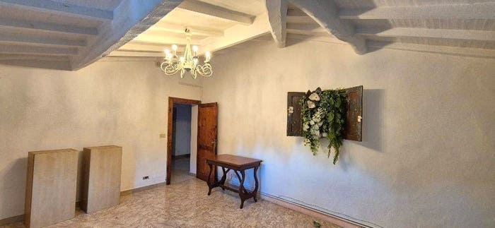 Casa con 6 locali in vendita in Centro, Calci