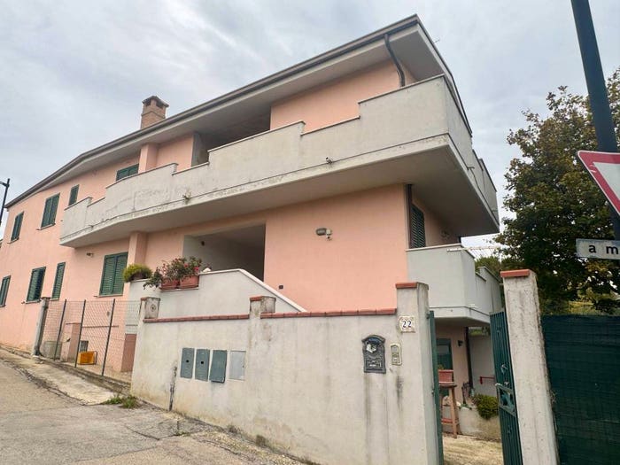 Casa quadrilocale in vendita in Strada Vicinale del Trappeto, San Silvestro, Pescara