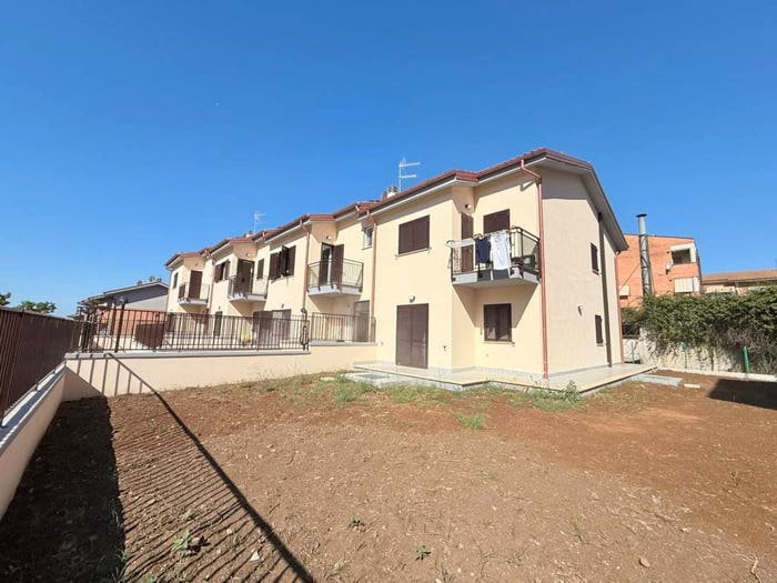 Appartamento trilocale in vendita in Via Giovanni Falcone, Centro, Lanuvio