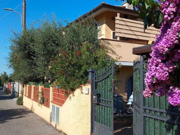 Casa con 5 locali in vendita in Via Castagneta, Debbia Cervaiolo, Montignoso