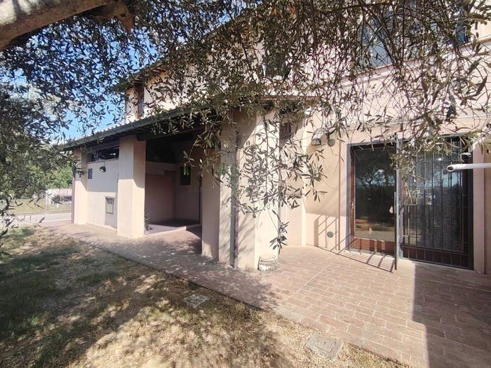Appartamento quadrilocale in vendita in Via Luigi Einaudi, Castel Ritaldi