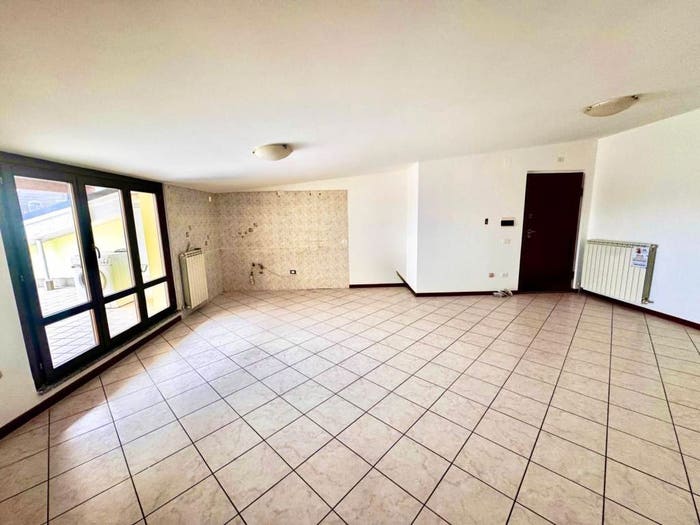 Casa trilocale in vendita in Via Michele Marcianò, Via Ascolana Basciani, Alba Adriatica