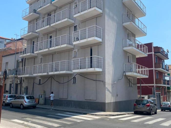 Appartamento trilocale in vendita in Via Errico Petrella, Picanello, Catania