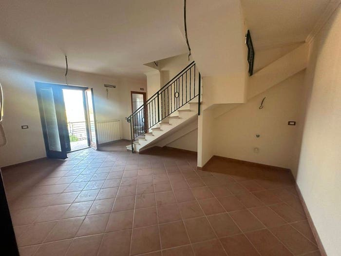 Appartamento quadrilocale in vendita in Via Gian Lorenzo Bernini, Pichini, Guidonia Montecelio