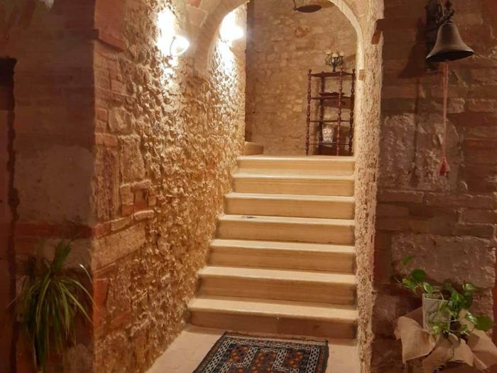 Casa con 6 locali in vendita in Monteriggioni